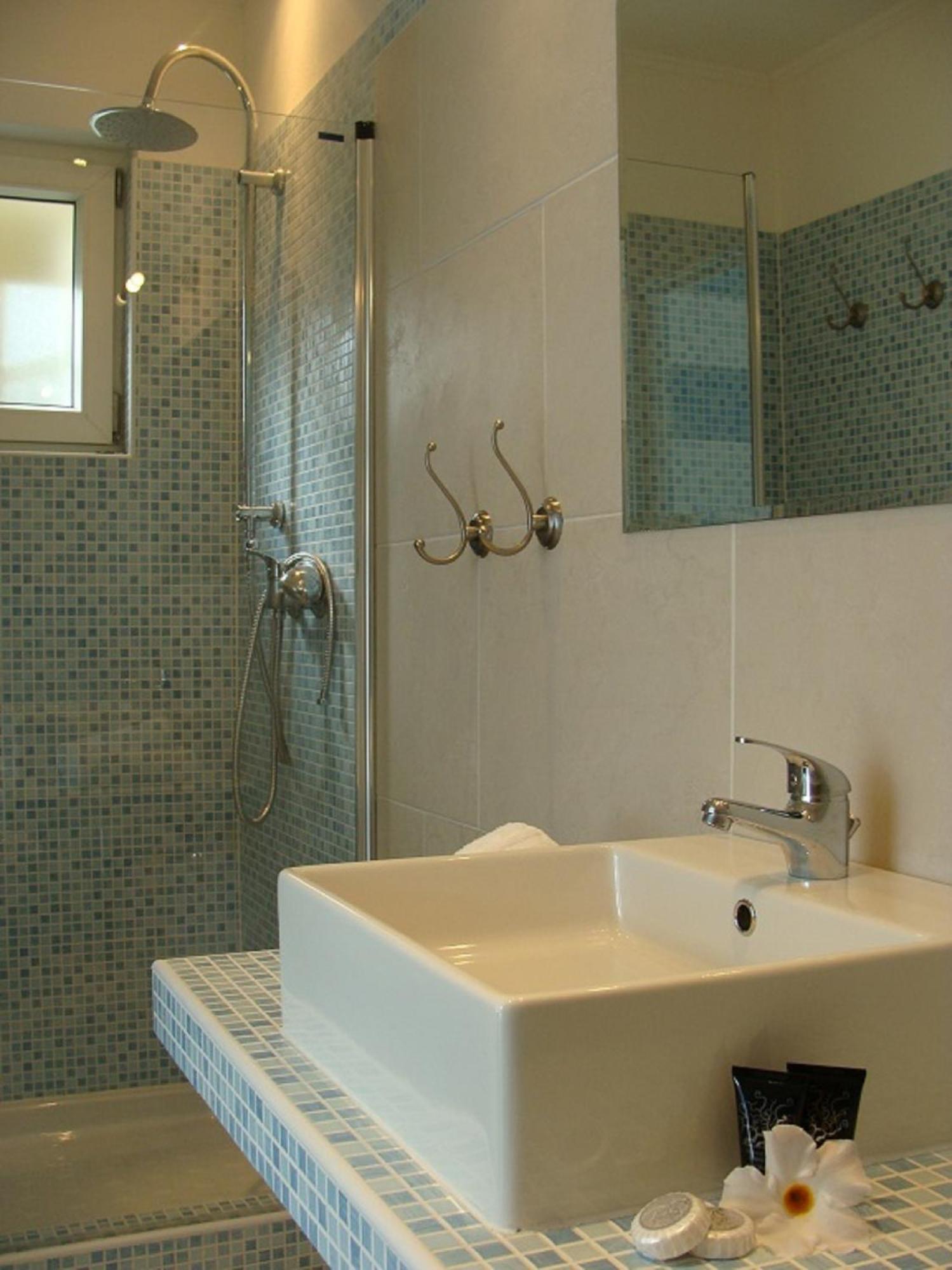 B&B Lago Maggiore Cannobio Oda fotoğraf